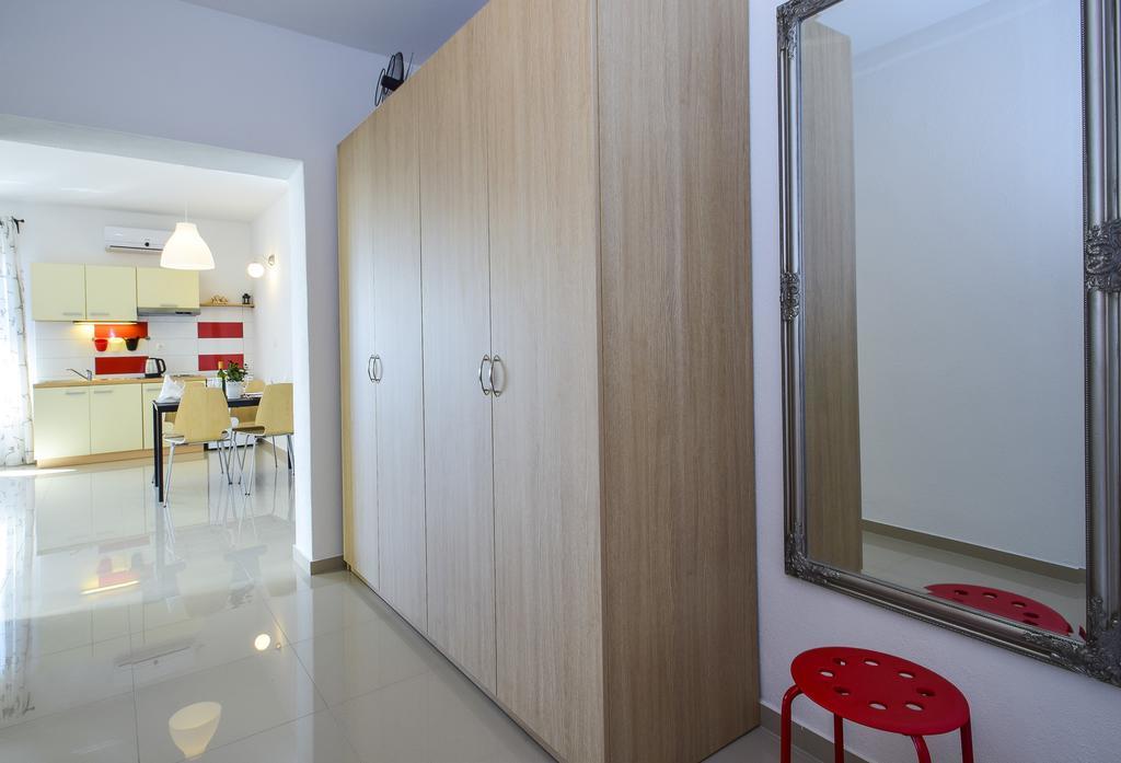 Amadrian Apartments Šibenik Eksteriør bilde