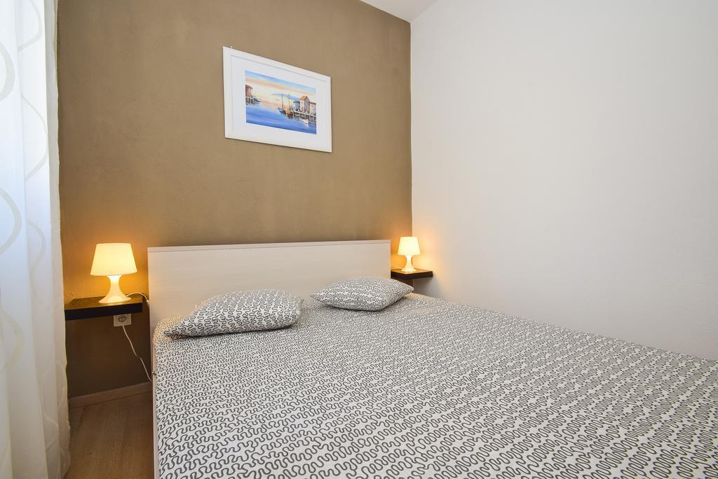 Amadrian Apartments Šibenik Eksteriør bilde
