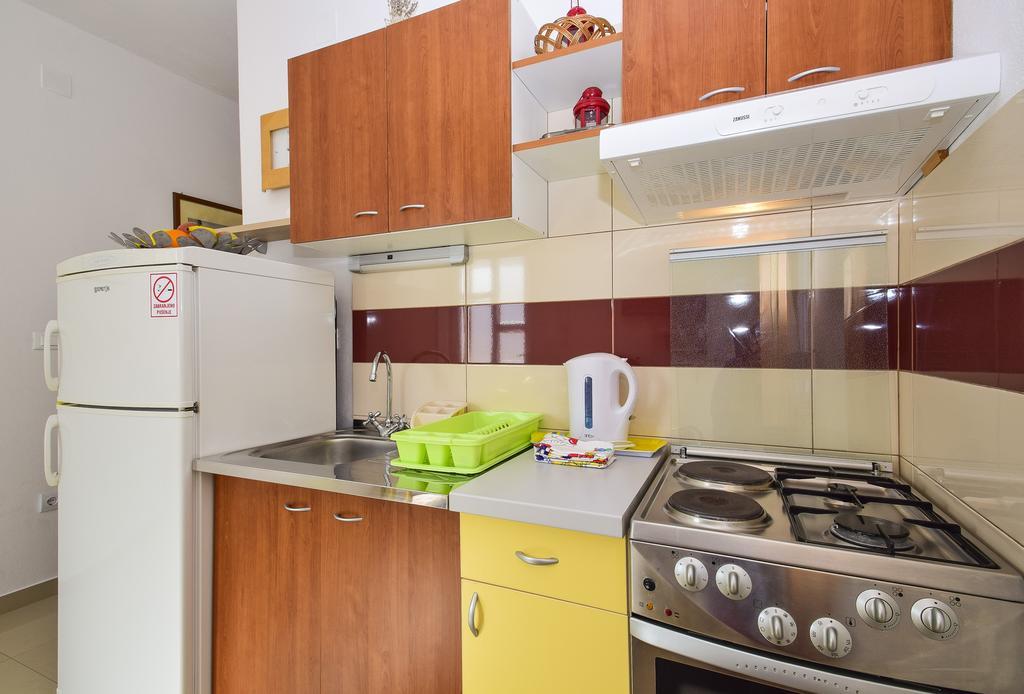 Amadrian Apartments Šibenik Eksteriør bilde