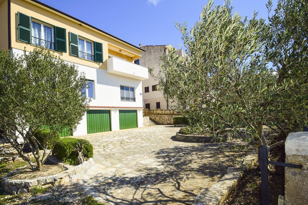 Amadrian Apartments Šibenik Eksteriør bilde