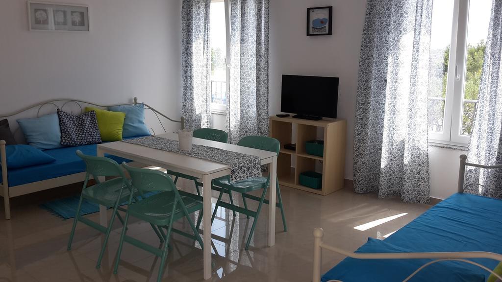 Amadrian Apartments Šibenik Eksteriør bilde