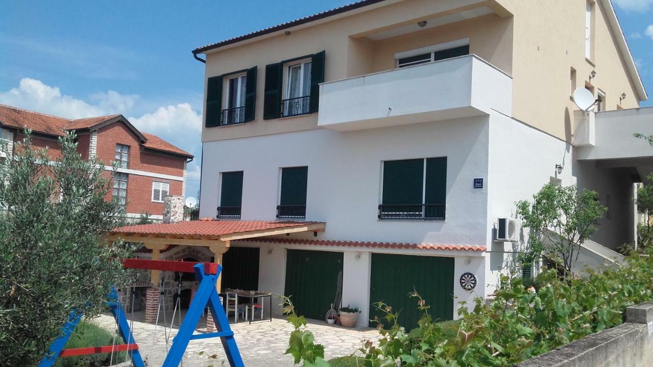 Amadrian Apartments Šibenik Eksteriør bilde