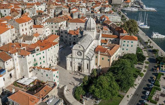 Amadrian Apartments Šibenik Eksteriør bilde