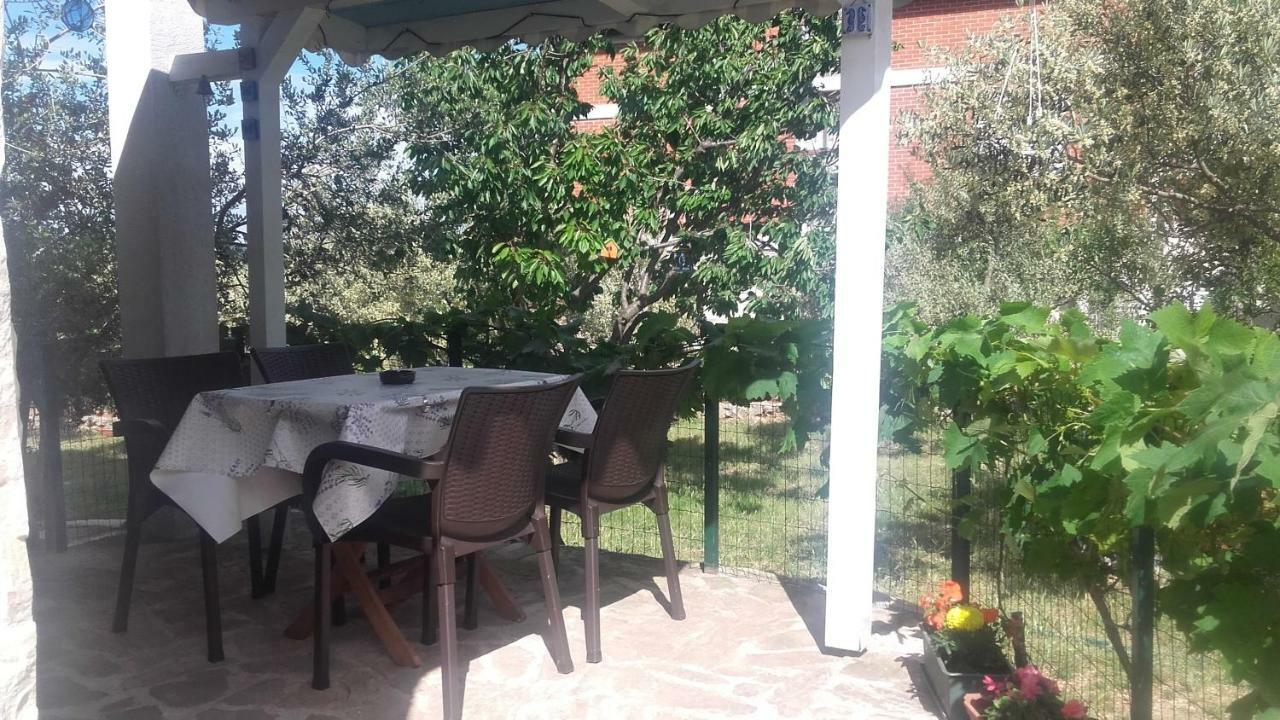 Amadrian Apartments Šibenik Eksteriør bilde